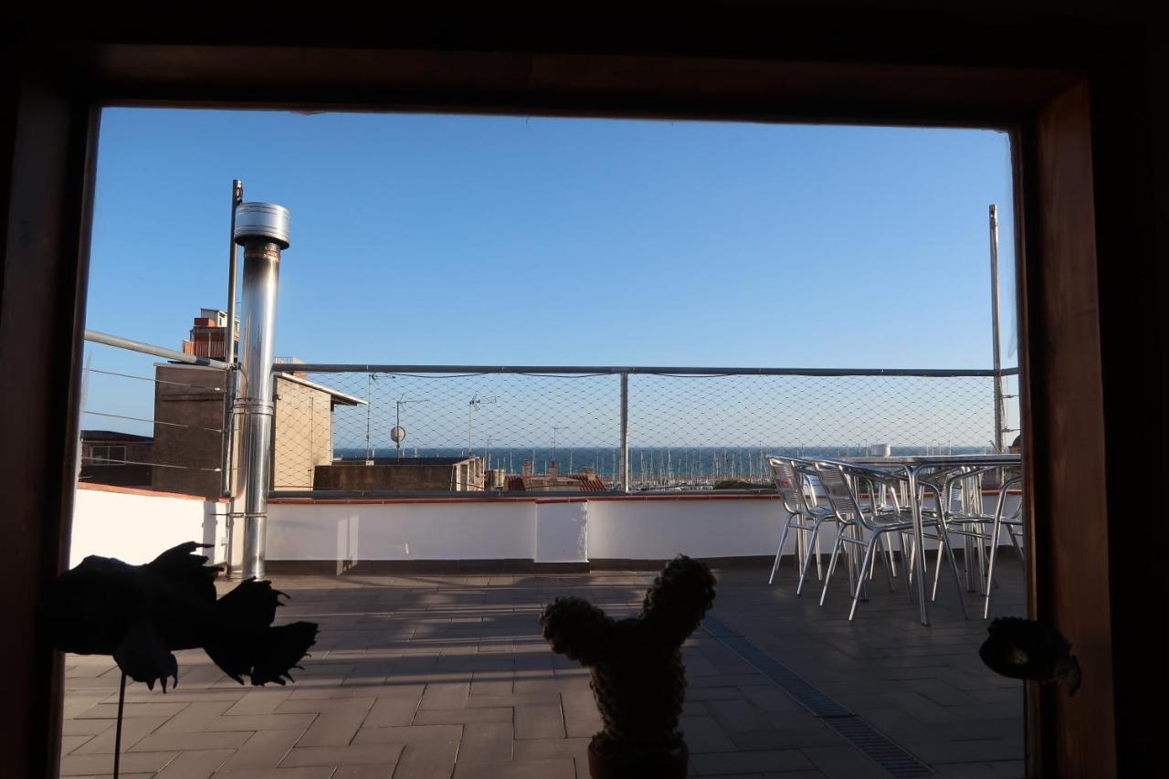 Cerca De Tren, Playa Y Barcelona Masnou